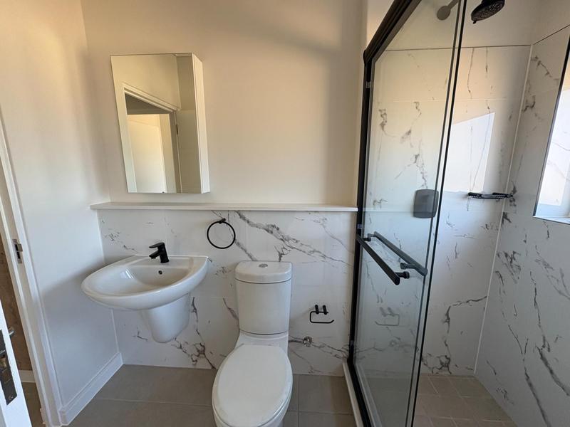 To Let 2 Bedroom Property for Rent in Richwood Western Cape